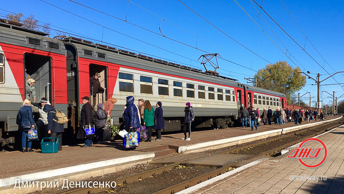 Электричка ЭР2Т 7090 станция Макеевка Пассажирская ГП Донецкая железная дорога Донецкая Народная республика