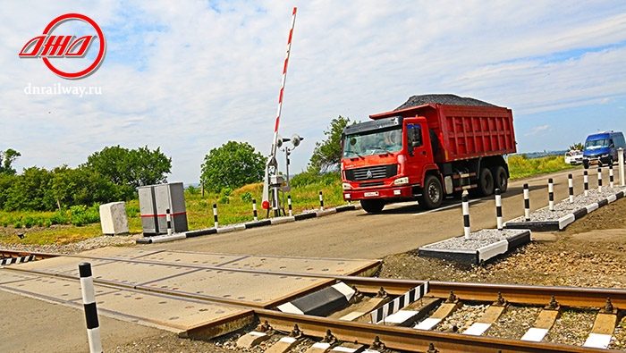 Железнодорожный переезд ГП Донецкая железная дорога