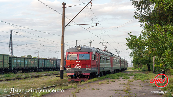 Электричка ЭР2Т 7090 Станция Щебенка Пассажирская служба Государственное предприятие Донецкая железная дорога Донецкая народная республика