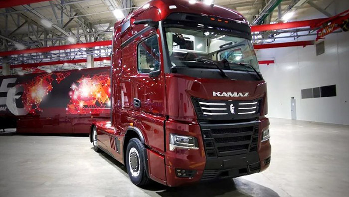 Автомобиль КАМАЗ поколение К5 умный голосовой помощник Федеральное государственное унитарное предприятие Железные дороги Новороссии Донецкая Народная Республика Российская федерация