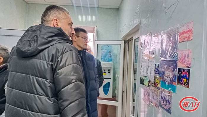 Спортзал восстановление Федеральное государственное унитарное предприятие Железные дороги Новороссии Донецкая Народная Республика Российская федерация