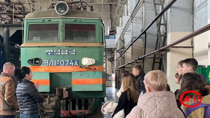 Иловайская дистанция пути школьники экскурсия Федеральное государственное унитарное предприятие Железные дороги Новороссии Донецкая Народная Республика Российская федерация