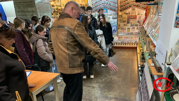 Иловайская дистанция пути школьники экскурсия Федеральное государственное унитарное предприятие Железные дороги Новороссии Донецкая Народная Республика Российская федерация