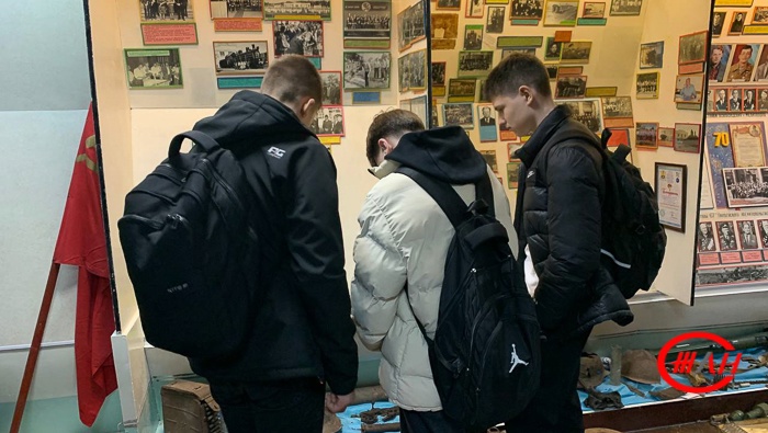 Иловайская дистанция пути школьники экскурсия Федеральное государственное унитарное предприятие Железные дороги Новороссии Донецкая Народная Республика Российская федерация