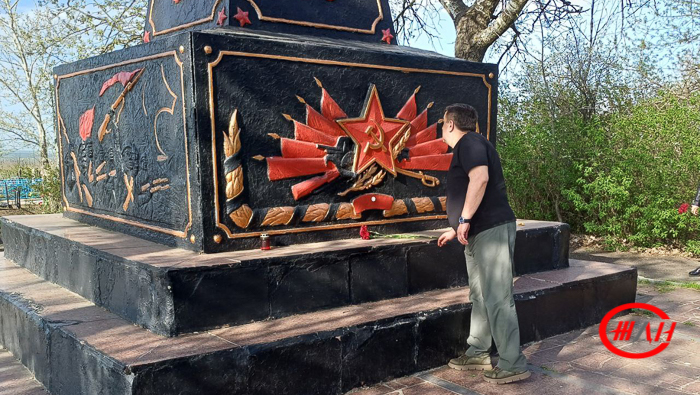 Памятник воины железнодорожники погибшие свобода независимость Родина Великая Отечественная война Федеральное государственное унитарное предприятие Железные дороги Новороссии Донецкая Народная Республика Российская федерация