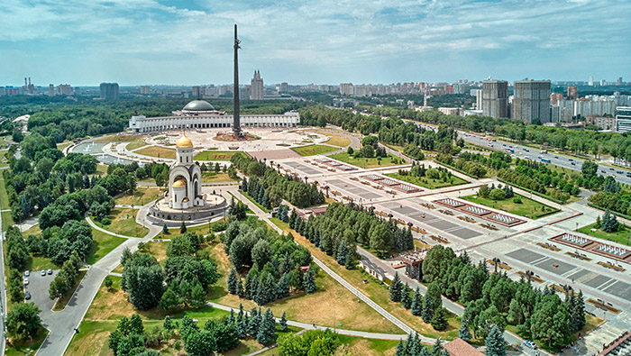 Поклонная гора Москва установлен памятник герои ВОВ Федеральное государственное унитарное предприятие Железные дороги Новороссии Донецкая Народная Республика Российская федерация
